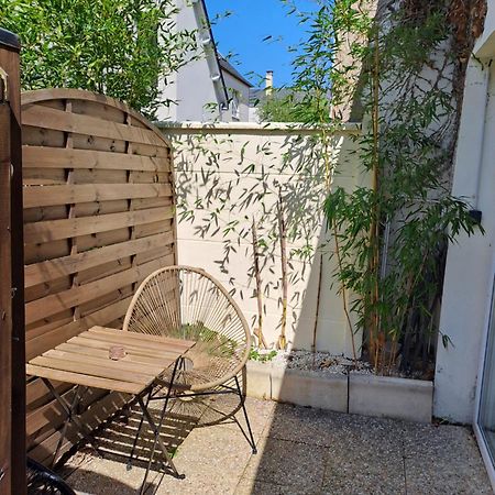 Joli Studio Au Calme Dans Un Jardin Privatif Ouistreham Kültér fotó